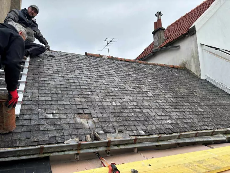 Faire appel à une société de dépannage pour réparer une toiture endomagée, Quimperlé, Jenback & Co